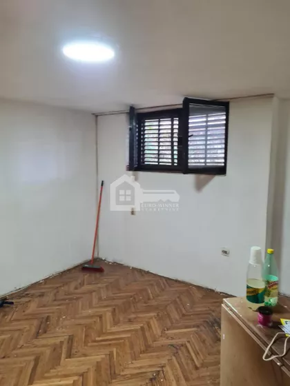 Bertranda Rasela | 4zida.rs