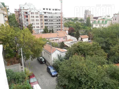 CRVENI KRST | 4zida.rs