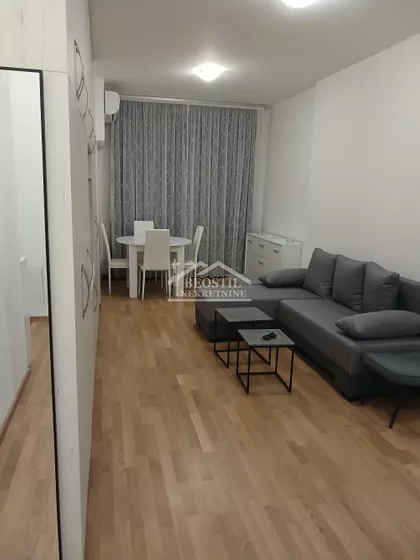 Karpoševa | 4zida.rs