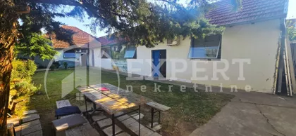 Rujnička | 4zida.rs