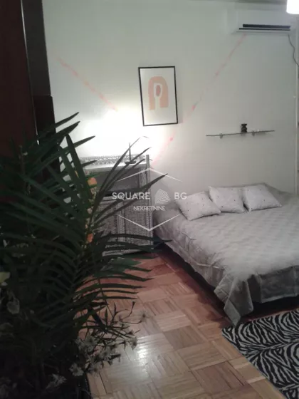 Ustanička | 4zida.rs