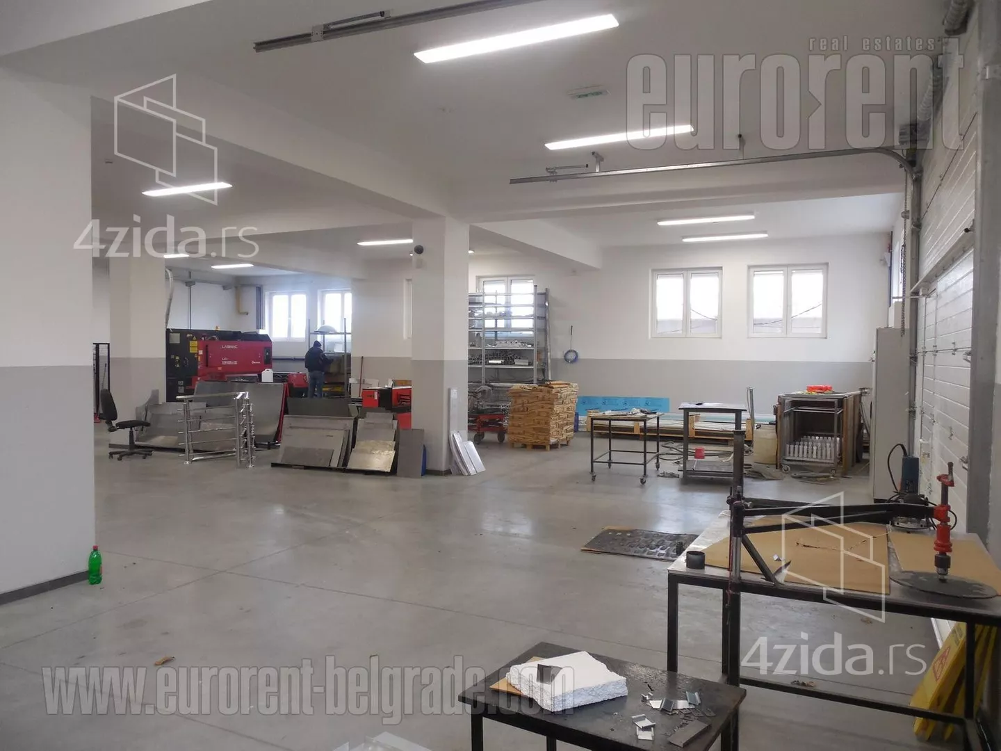 Poslovni prostor | 4zida