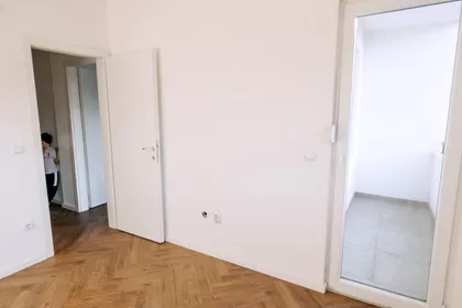 Stanislava Biničkog 51 | 4zida.rs