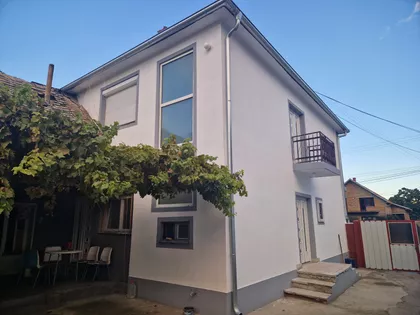 Cara Dušana 72 | 4zida.rs