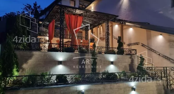 3-etažna kuća | 4zida