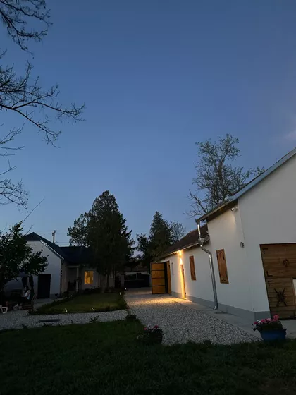 Lukino Selo | 4zida.rs