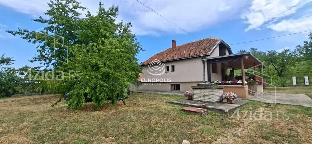 Kuća | 4zida