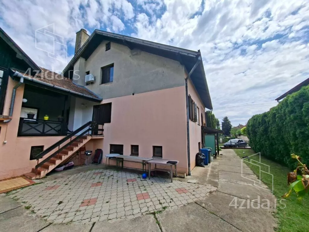 3-etažna kuća | 4zida