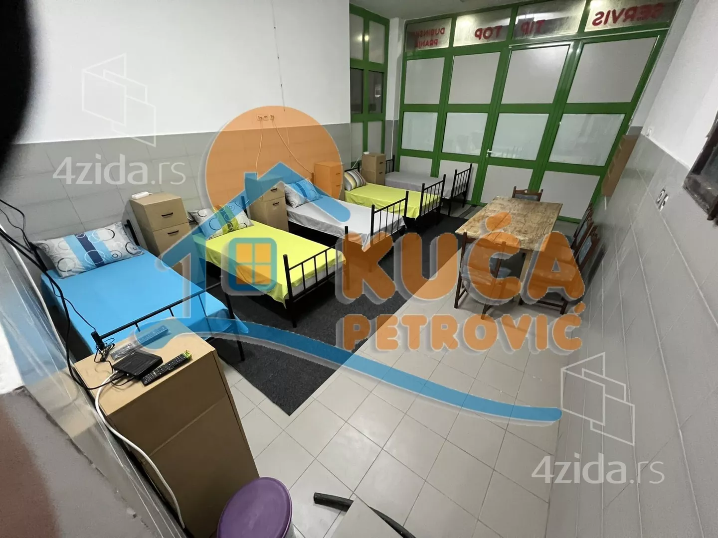 Jednoiposoban stan | 4zida