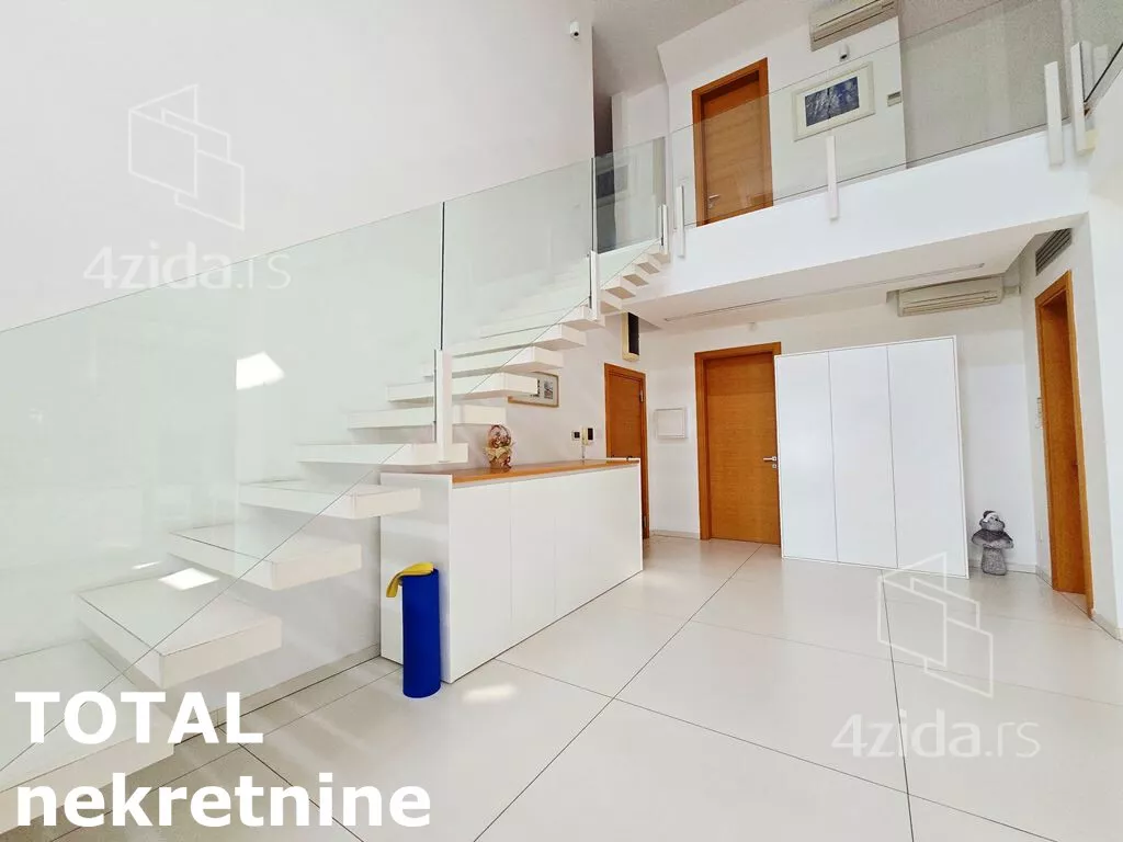 Sedmosoban stan | 4zida