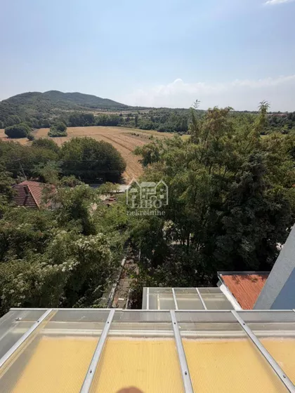 Gornja Toponica | 4zida.rs