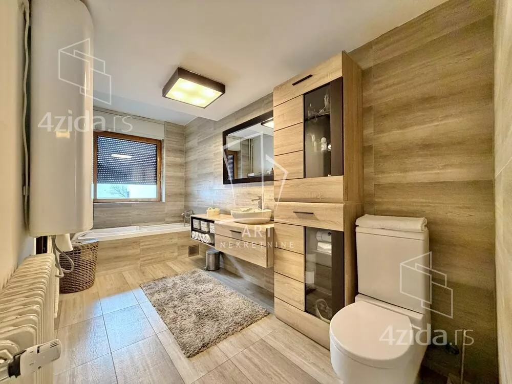 3-etažna kuća | 4zida