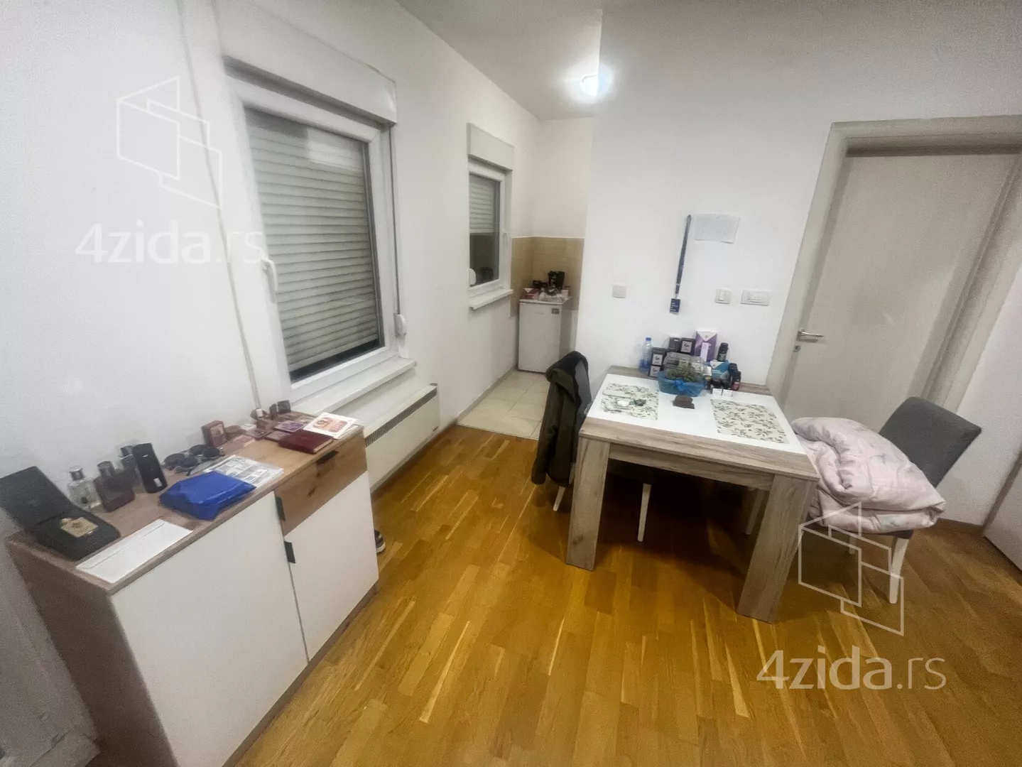 Garsonjera | 4zida