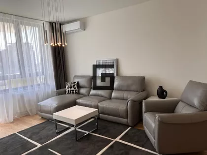 Nikolaja Kravcova | 4zida.rs