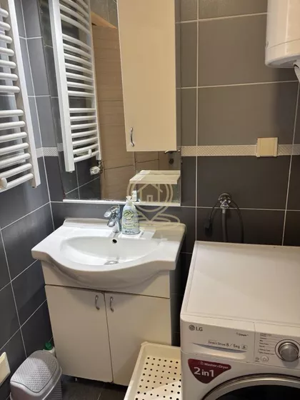 Gospodara Vučića | 4zida.rs