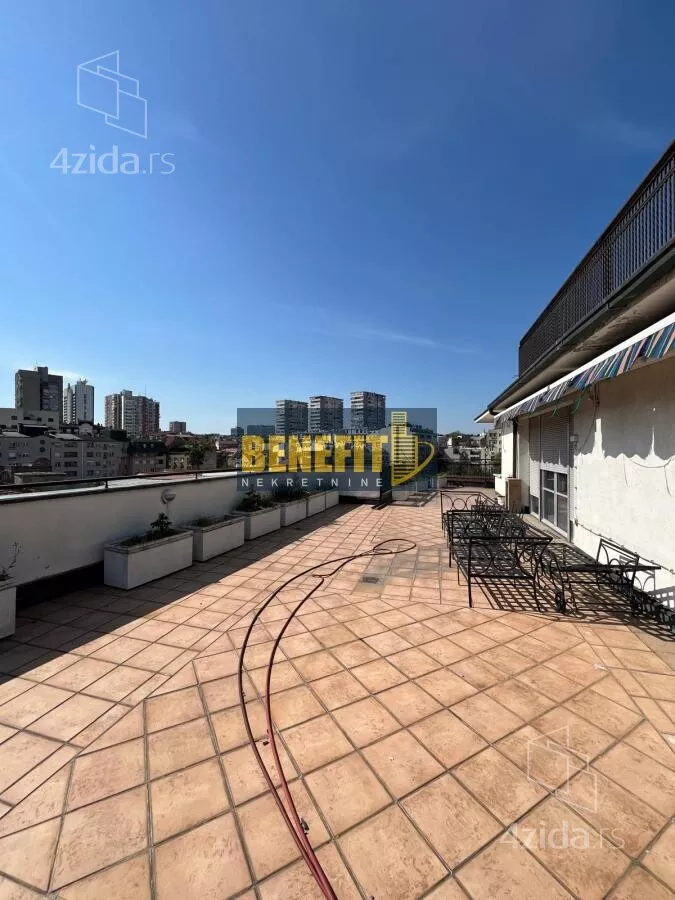 Petosoban stan | 4zida