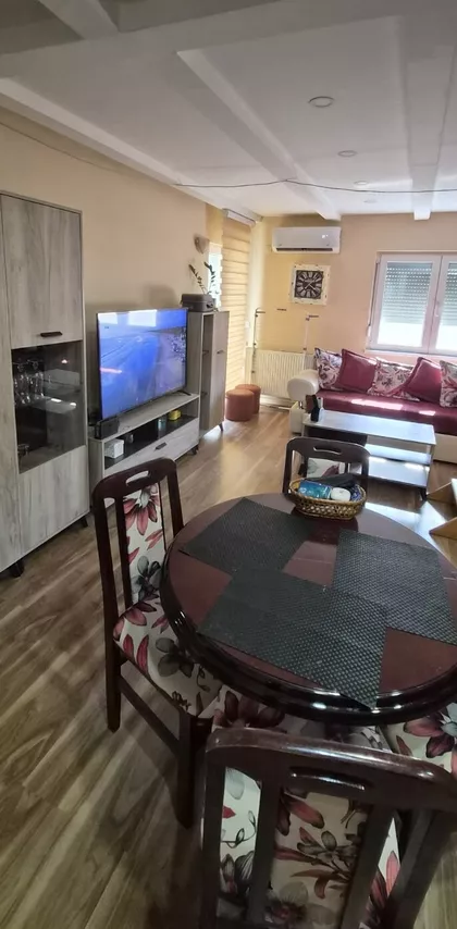 Skerlićeva | 4zida.rs