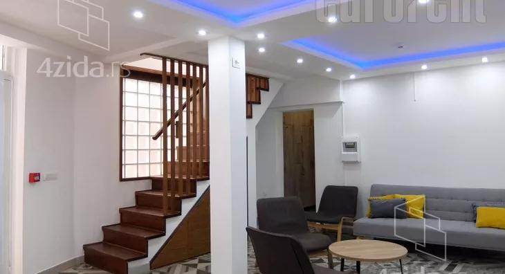 3-etažna kuća | 4zida