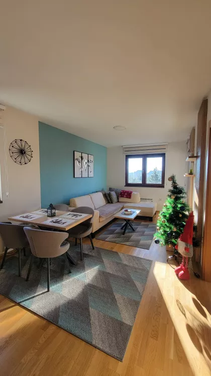 Miladina Pećinara 26 | 4zida.rs