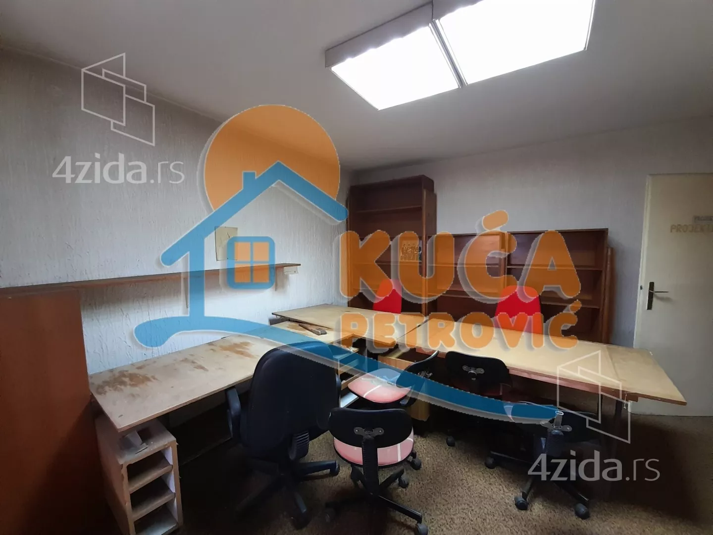 Lokal | 4zida