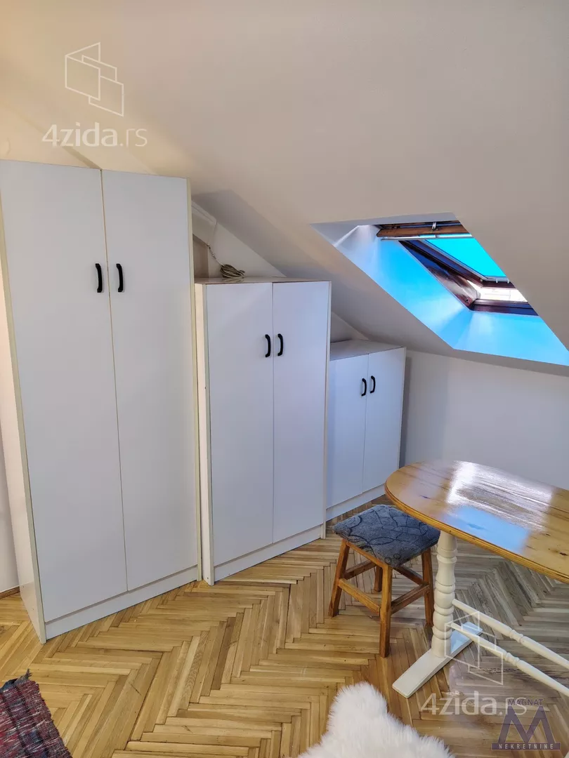 Garsonjera | 4zida