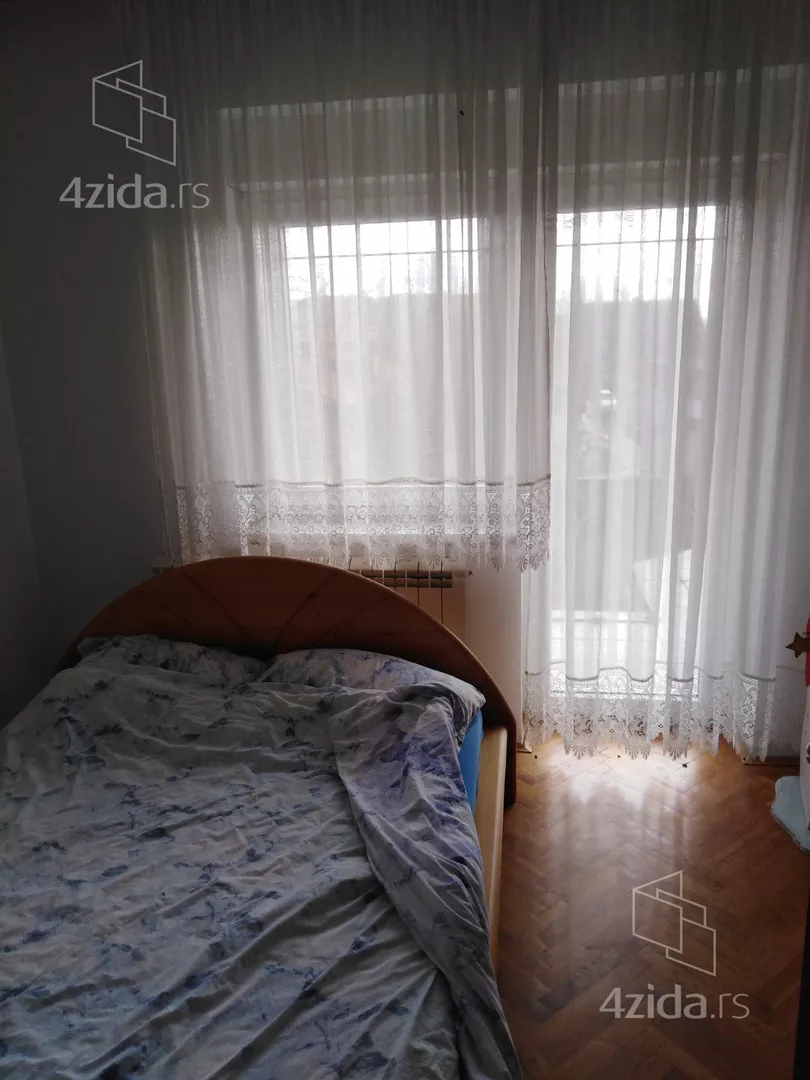 4-etažna kuća | 4zida