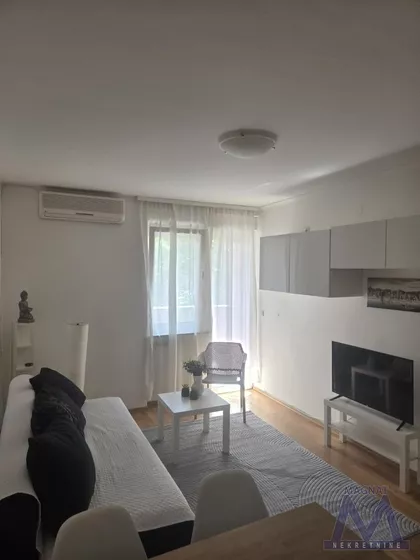 Bulevar Oslobođenja | 4zida.rs