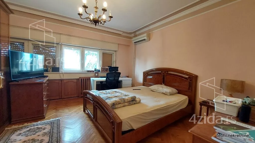 5-etažna kuća | 4zida