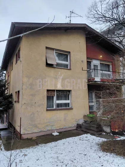 Mira Popare | 4zida.rs