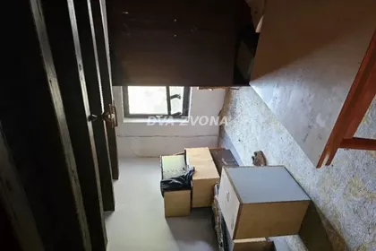 Čerević | 4zida.rs