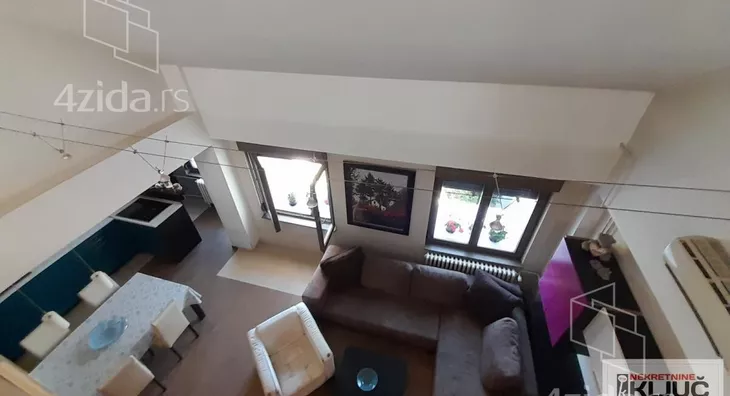 Petosoban stan | 4zida