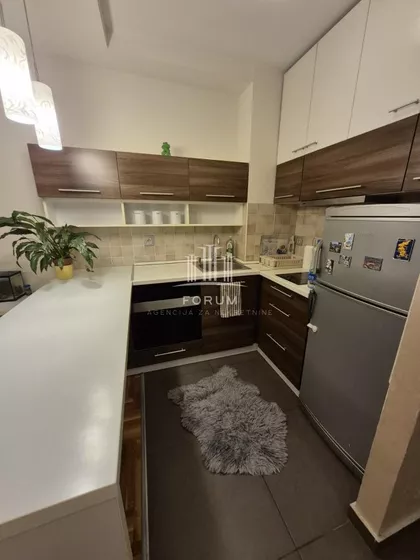 Novo Naselje | 4zida.rs