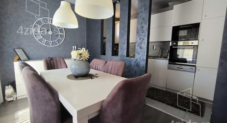 3-etažna kuća | 4zida