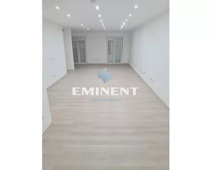 Cara Dušana | 4zida.rs