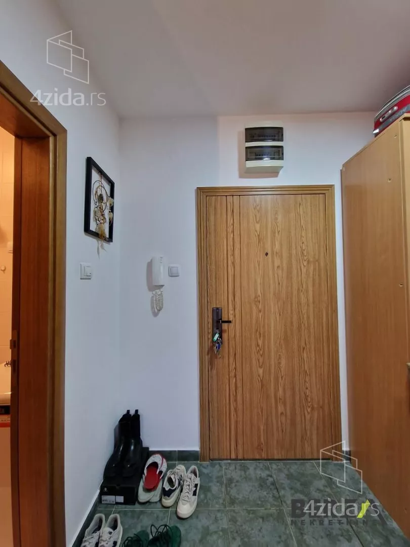 Garsonjera | 4zida