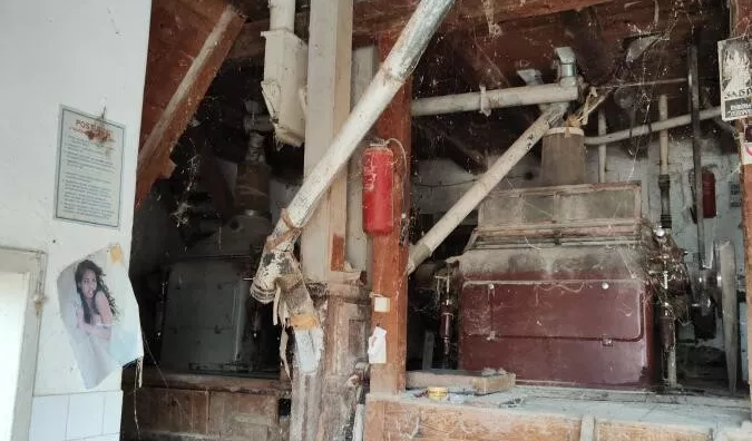 Poslovna zgrada | 4zida