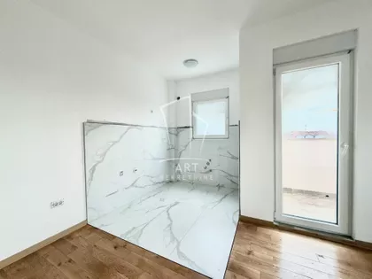 Kikindska | 4zida.rs