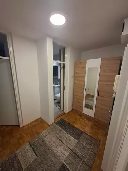 Batajnica | 4zida.rs