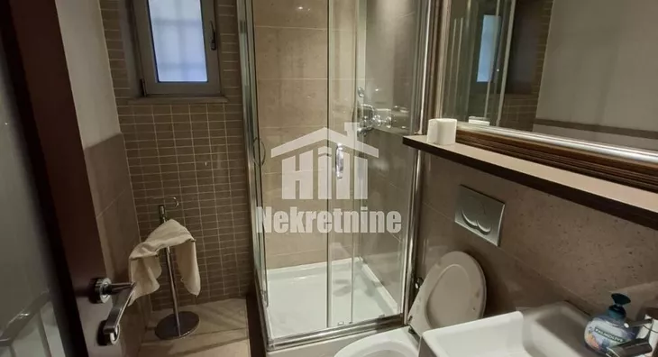 4-etažna kuća | 4zida