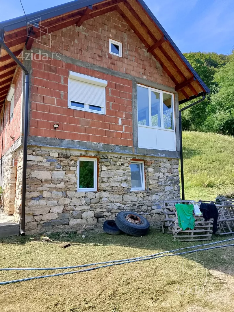 2-etažna kuća | 4zida