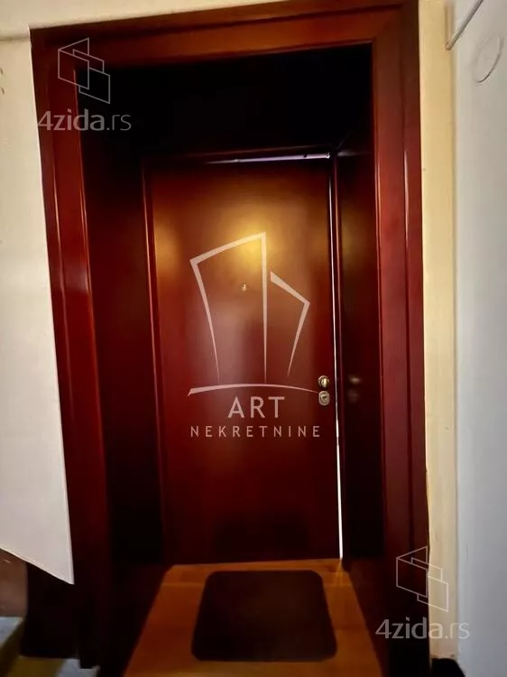 Kancelarija | 4zida