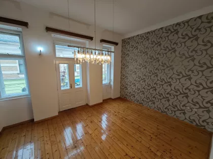 Železnička 4 | 4zida.rs