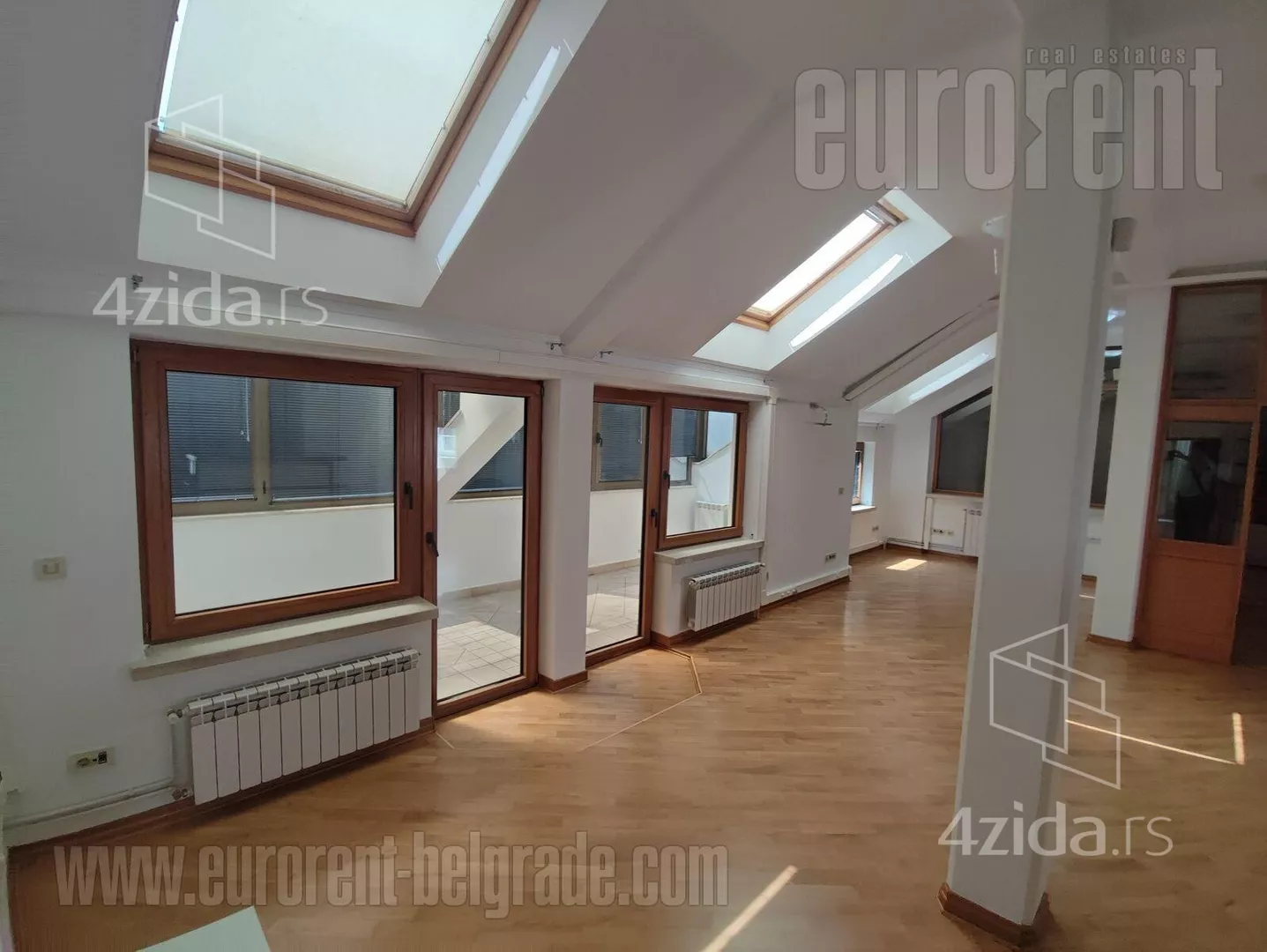 Poslovni prostor | 4zida