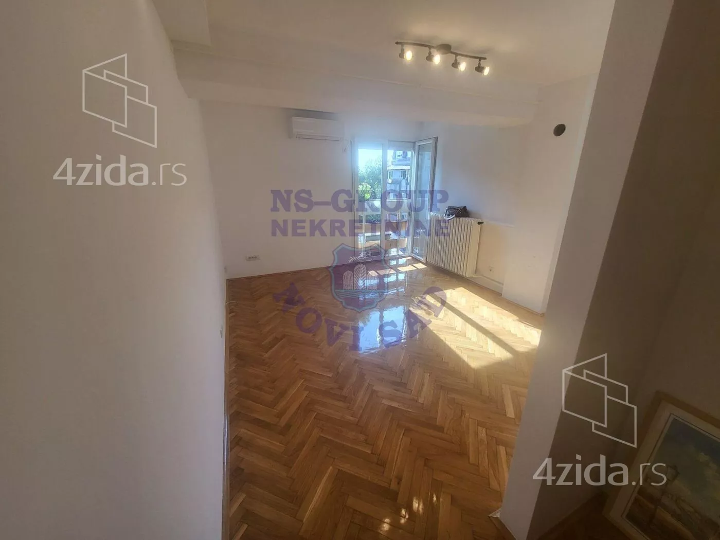 Garsonjera | 4zida