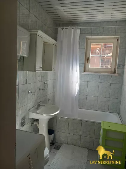 RADNIČKA | 4zida.rs