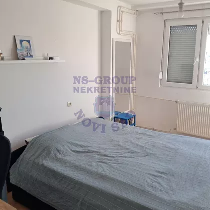 Pariske Komune | 4zida.rs