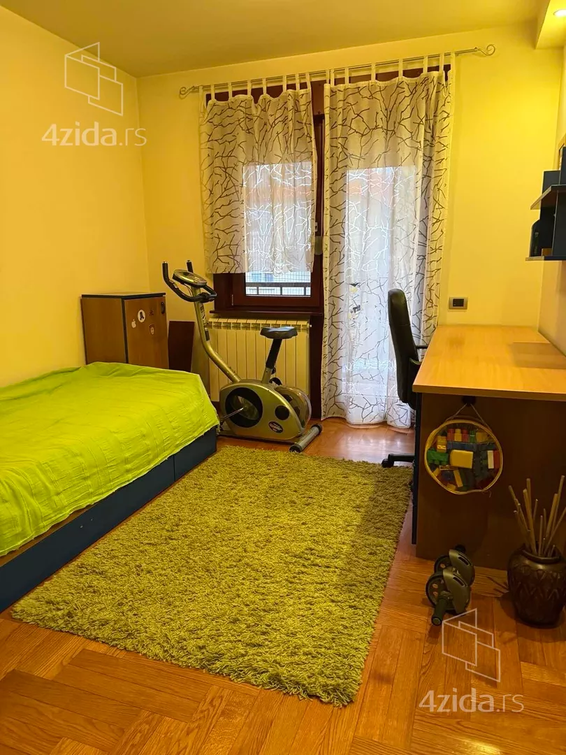 4-etažna kuća | 4zida