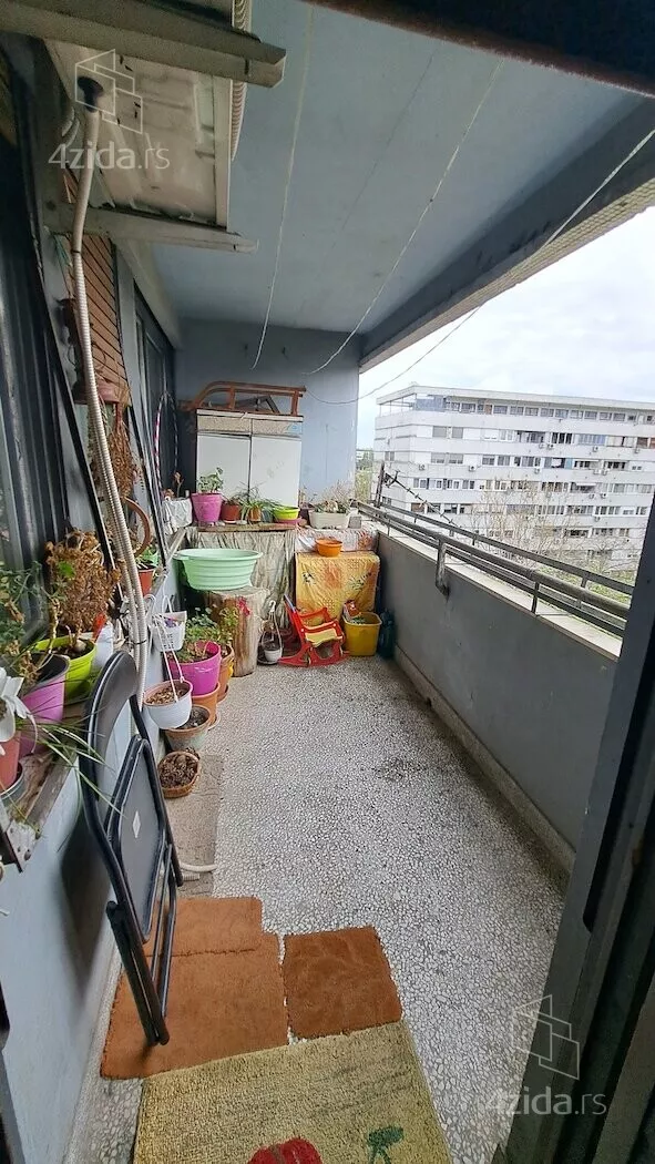 Troiposoban stan | 4zida