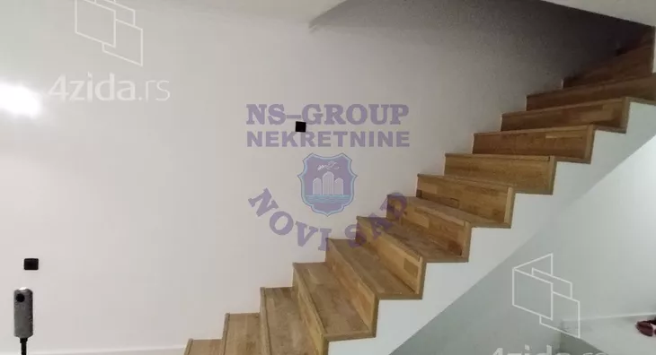 4-etažna kuća | 4zida