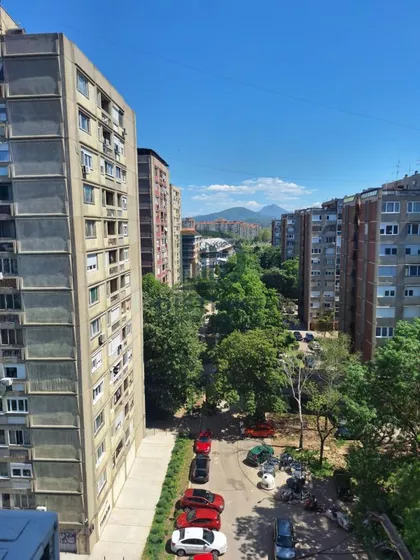 Dom Zdravlja | 4zida.rs